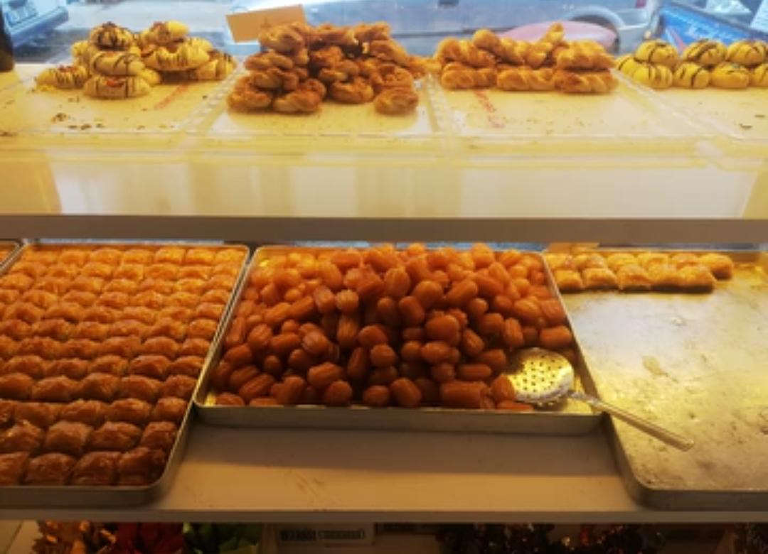 Alankent Aile Pastanesi Halı Saha Kafe